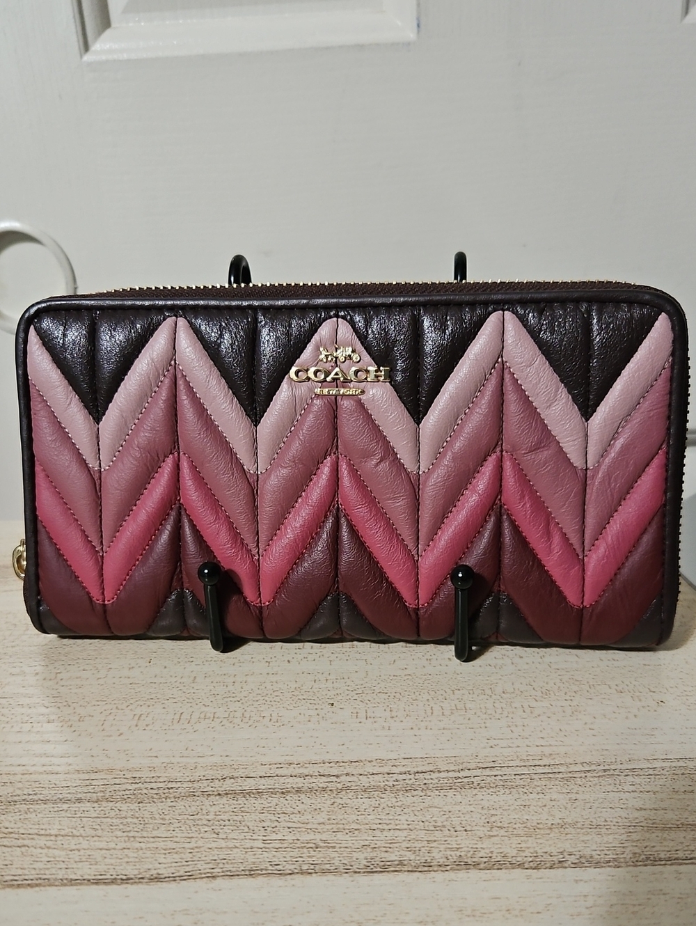 COACH NWOT Quilted Chevron Leather Zip Wallet - Purple & Brown Gradient